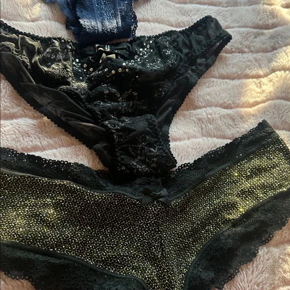 Victoria’s Secret L panty bundle NWT - Picture 3 of 13